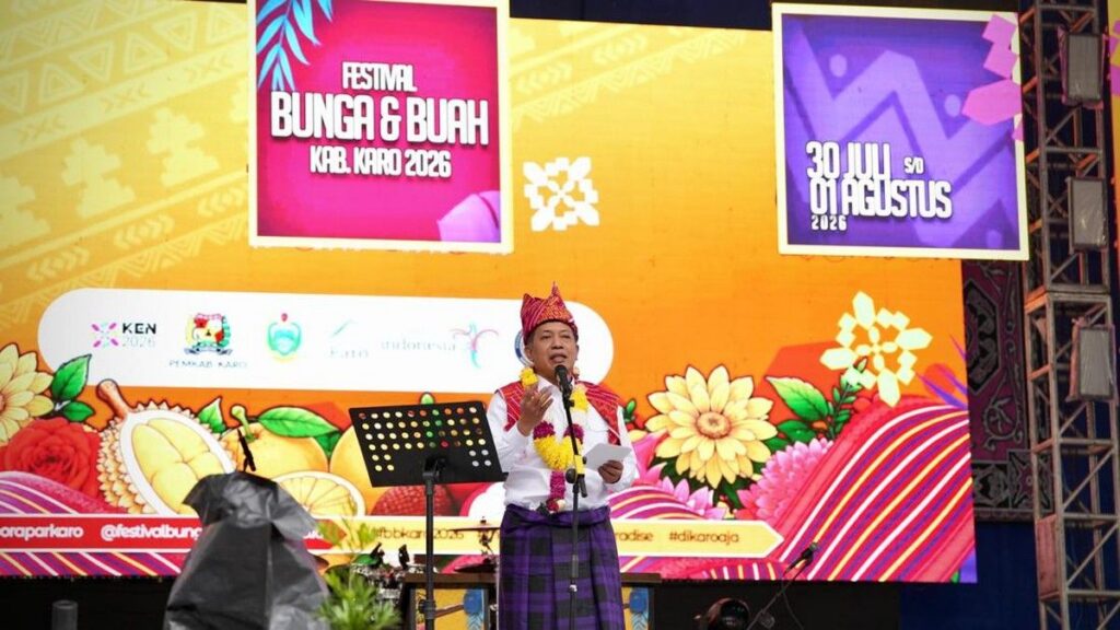 Menteri Koperasi Apresiasi Festival Bunga dan Buah Karo 2026 di Sumut