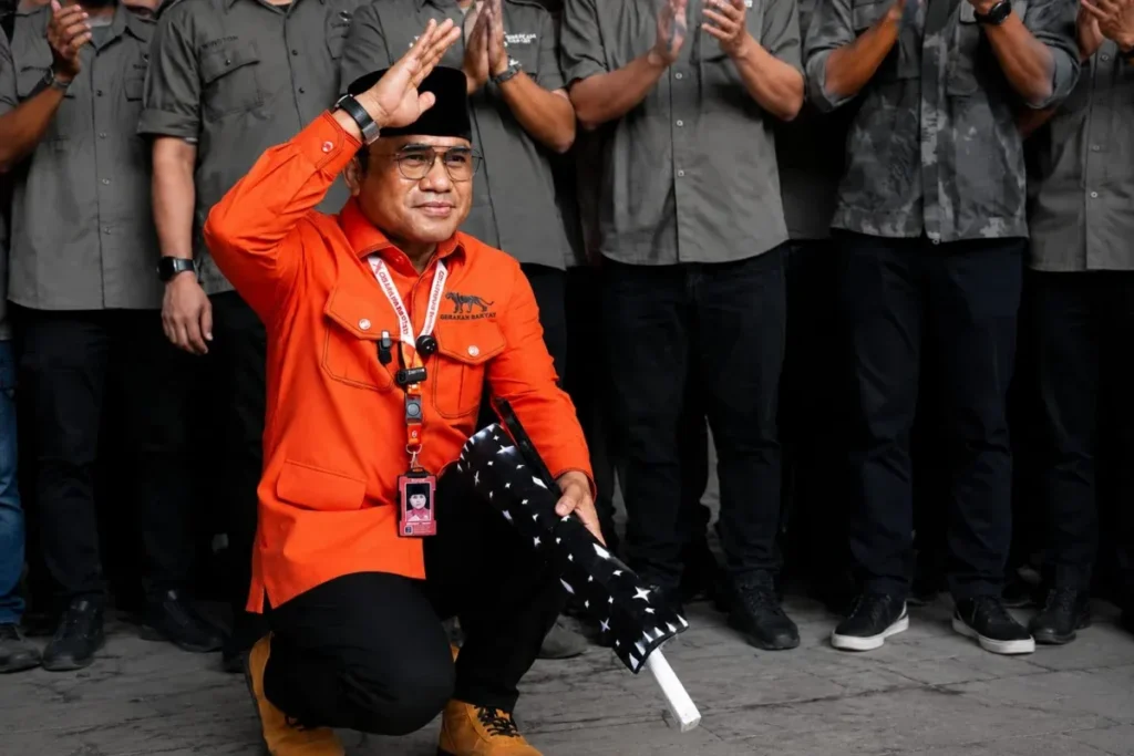 Sahrin Hamid Tampilkan Tari Cakalele pada Rakernas Partai Gerakan Rakyat