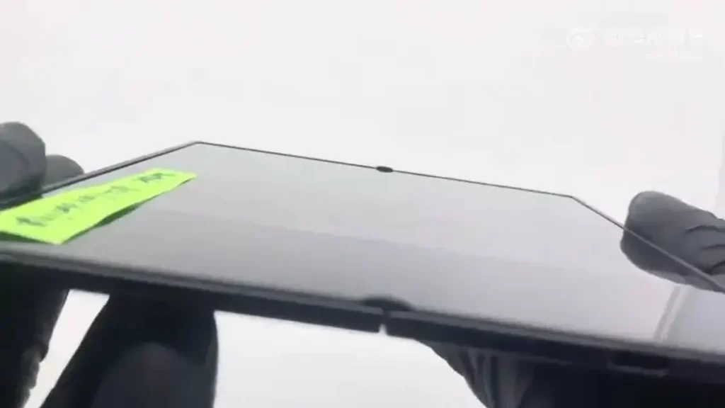 Samsung Galaxy Z Fold8 Ultra Siapkan Layar Minim Lipatan