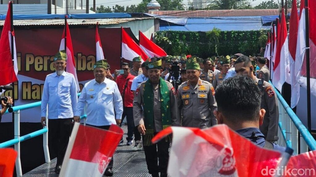 Kapolri Listyo Sigit Prabowo Meresmikan 80 Jembatan di Riau
