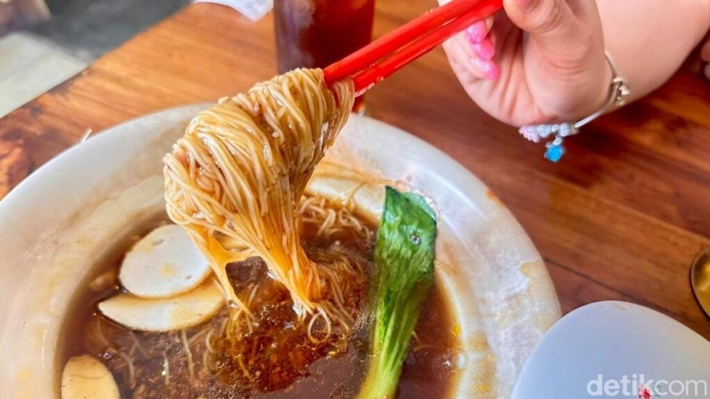 Review Rustic Claypot Depok: Kuliner Comfort Food Hangat dan Cozy