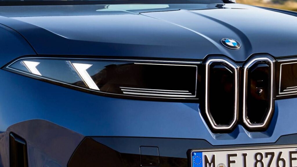 BMW Pangkas 8.000 Pekerja Efisiensi Tekanan Pasar China