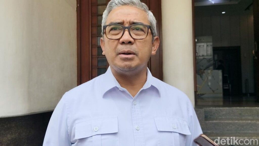 Kondisi Kesehatan Wali Kota Bandung Muhammad Farhan Berangsur Pulih