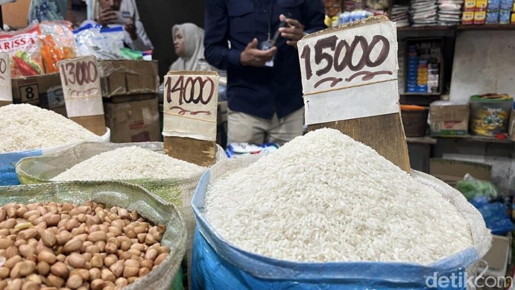 Bapanas Ungkap Kenaikan Harga Beras Dipicu Tingginya Gabah Petani