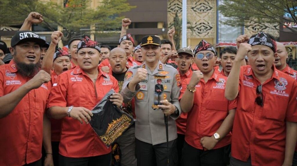 Kapolda Jabar Meluncurkan Gerakan Jaga Rawat Jawa Barat demi Perkuat Keamanan