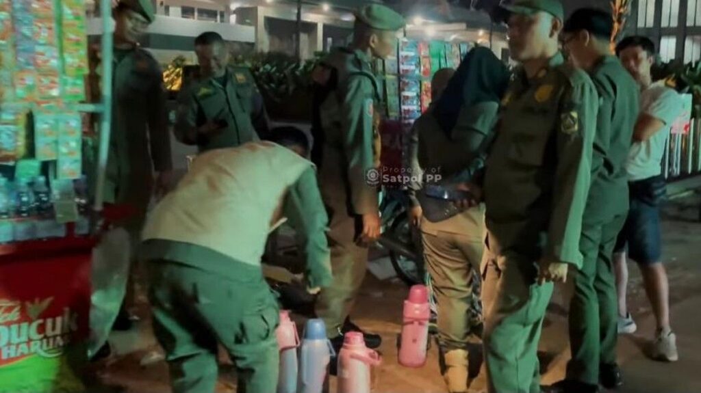 Satpol PP Kabupaten Bogor Jaring 89 PKL dalam Razia Ketertiban