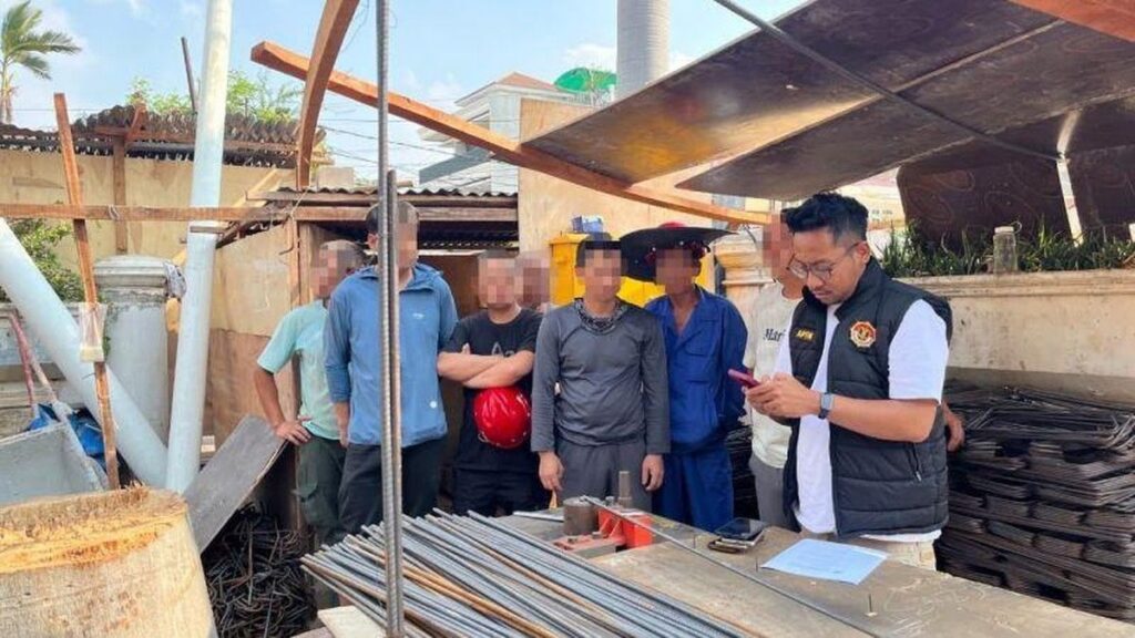 Imigrasi Jakarta Utara Tangkap 10 WNA China Penyalahguna Visa