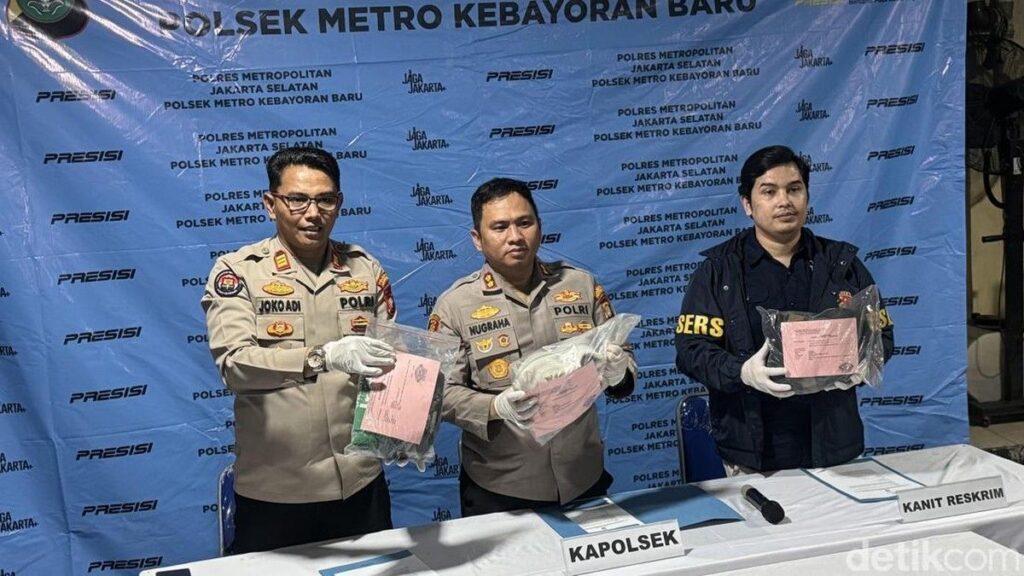 Polisi Tangkap Juru Parkir Pencuri Sepatu Kos di Kebayoran Baru