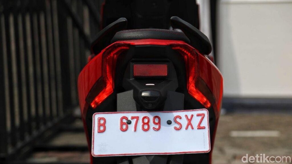 Syarat Gunakan Motor dan Mobil Baru Sebelum STNK dan Pelat Nomor Terbit