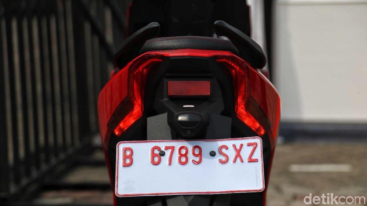 Syarat Gunakan Motor dan Mobil Baru Sebelum STNK dan Pelat Nomor Terbit
