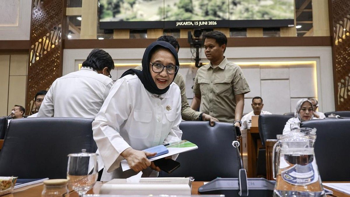Nanik Sudaryati Deyang Mundur dari Kepala Badan Gizi Nasional