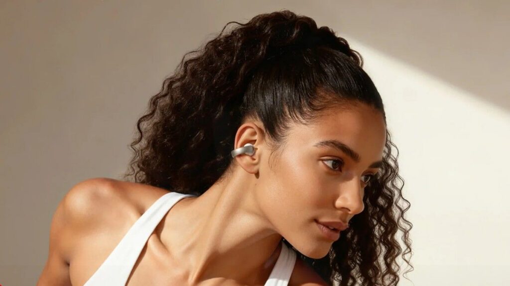 Soundcore Meluncurkan Earbuds Open-Ear AeroClip di Indonesia