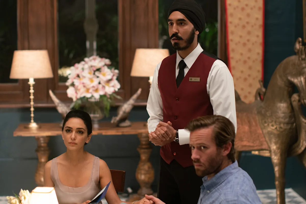 Bioskop Trans TV Menayangkan Film The Vault Dan Hotel Mumbai