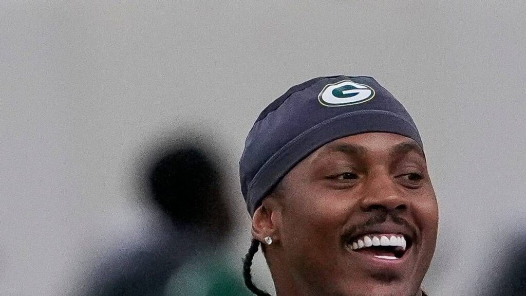 Green Bay Packers Incar Tyler Allgeier Antisipasi Kasus Josh Jacobs