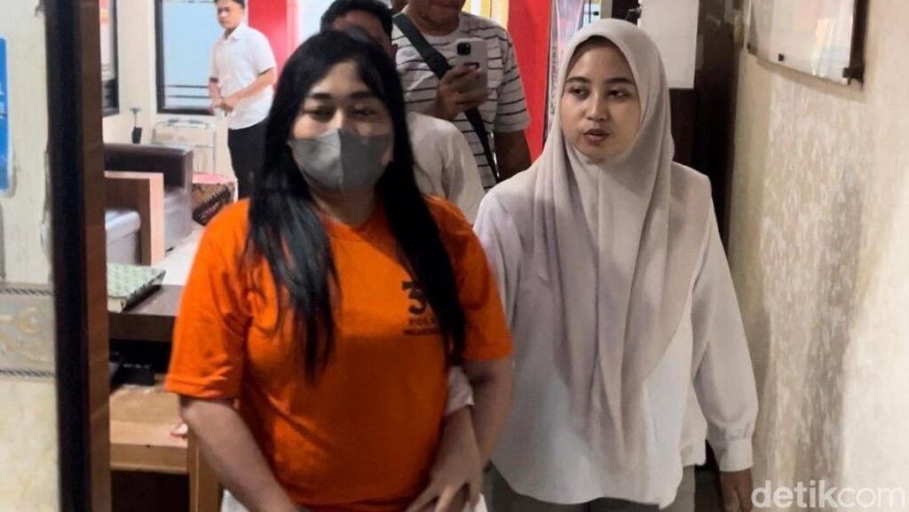Polisi Tahan Tersangka Penipuan Investasi Salon di Mojokerto