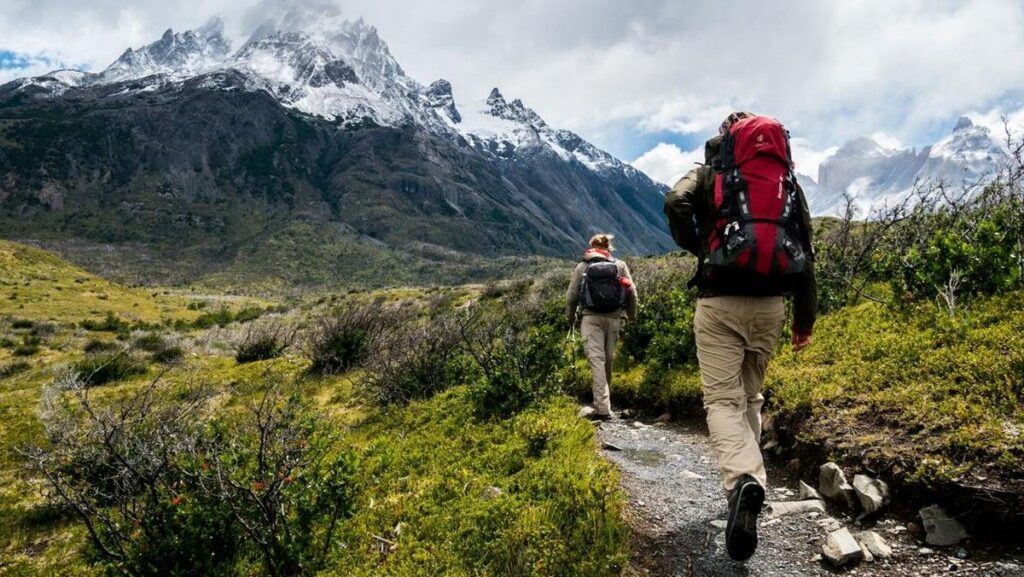 6 Ulah Pendaki Gunung yang Meresahkan dan Berujung Hukum