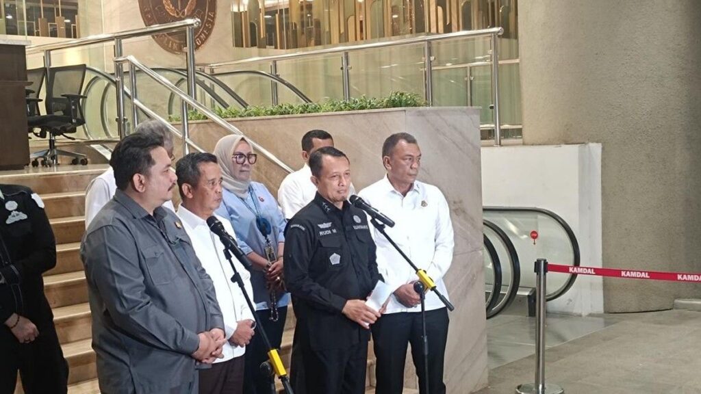 Kejaksaan Agung Periksa Tujuh Perusahaan Kasus TPPU Febrie Adriansyah
