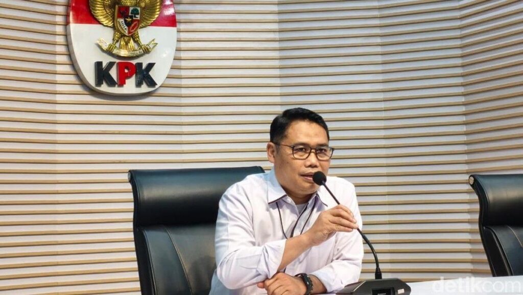 KPK Imbau Pejabat Laporkan Gratifikasi Usai Kasus Menhut