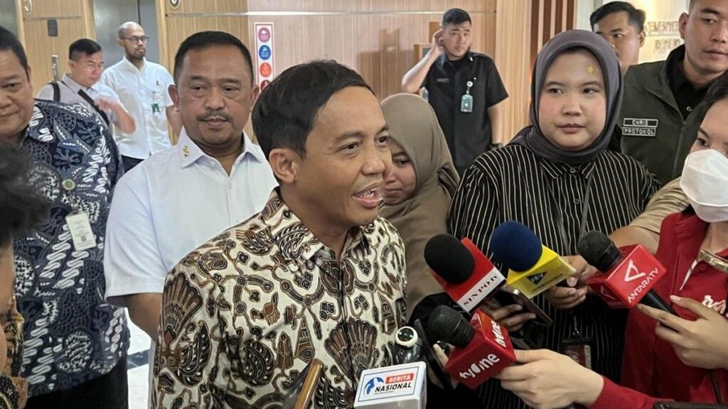 KPK Tolak Laporan Gratifikasi Menteri Kehutanan Raja Juli Antoni