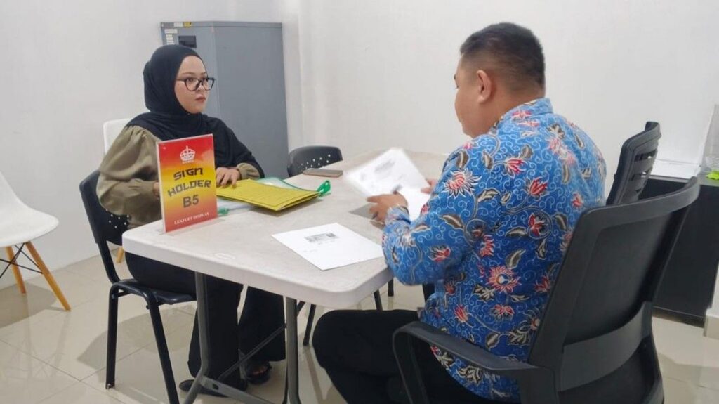 Mahasiswi UNG Laporkan Ketua Jurusan ke Ombudsman Gorontalo