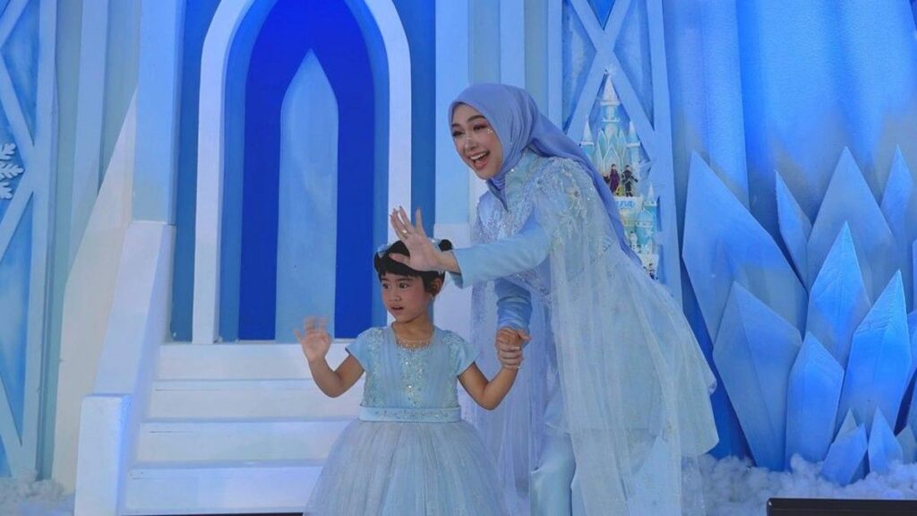 Ria Ricis Gelar Ulang Tahun Moana Tanpa Kehadiran Teuku Ryan