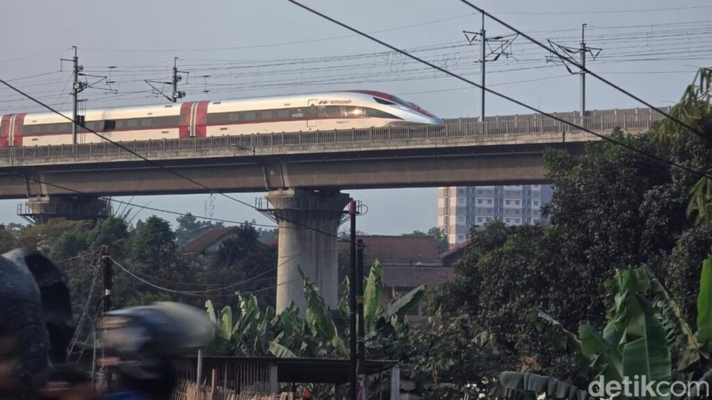 BPI Danantara Tangani Masalah Keuangan KAI dan BUMN Lainnya