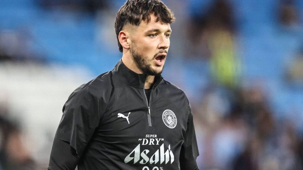 Newcastle United Bidik James Trafford dari Manchester City