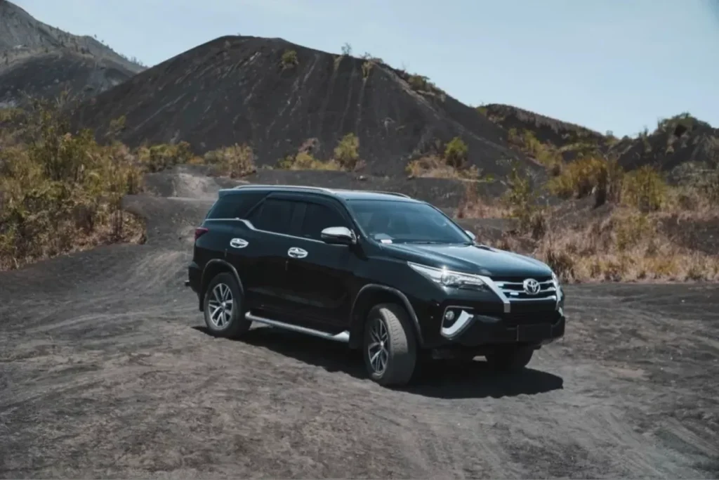 Cek Harga Bekas Toyota Fortuner VRZ 2016 Beserta Spesifikasinya