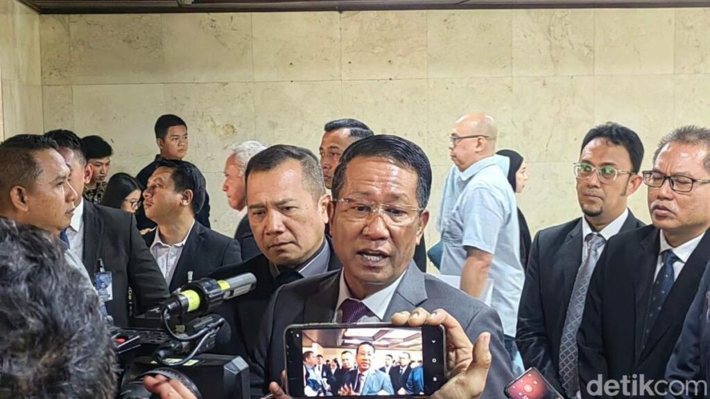 Pemerintah Naikkan Biaya Pelepasan Status WNI Jadi Rp5 Juta