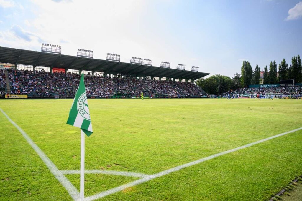 Alan Reynolds Minta Bohemians Waspadai Ballkani di Conference League