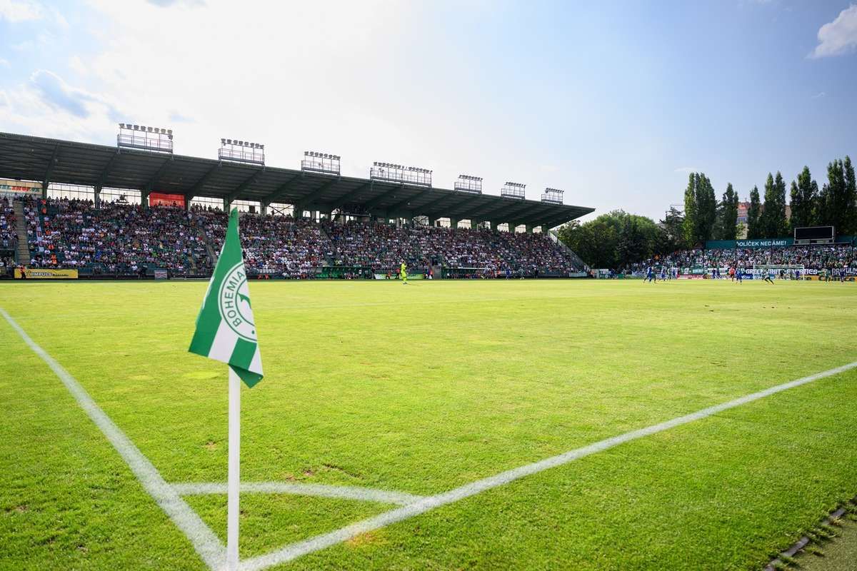 Alan Reynolds Minta Bohemians Waspadai Ballkani di Conference League