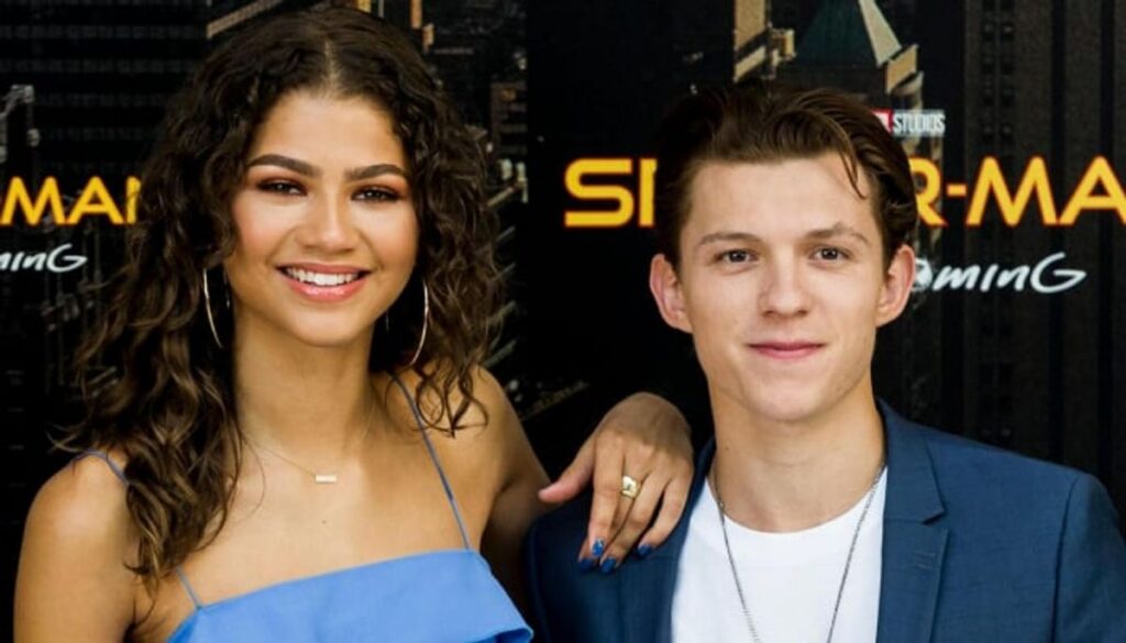 Tom Holland dan Zendaya Dilaporkan Bakal Gelar Resepsi Pernikahan