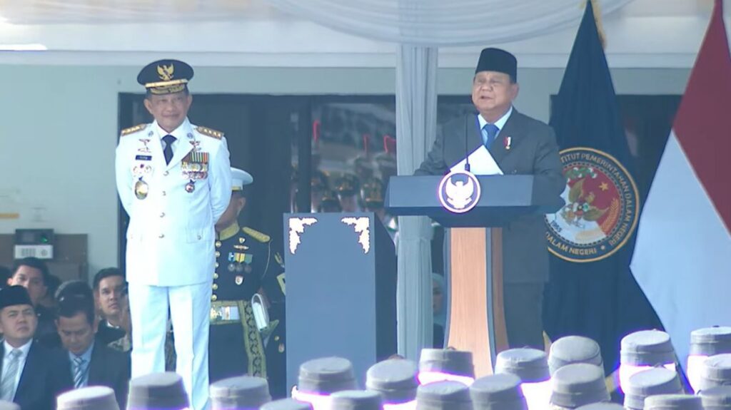 Presiden Prabowo Apresiasi Lulusan Terbaik IPDN dari Keluarga Sederhana