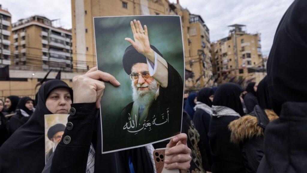 Dino Patti Djalal Kritik Indonesia Absen di Pemakaman Ali Khamenei