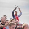 Raja Harald V Sambut Kepulangan Timnas Norwegia di Istana