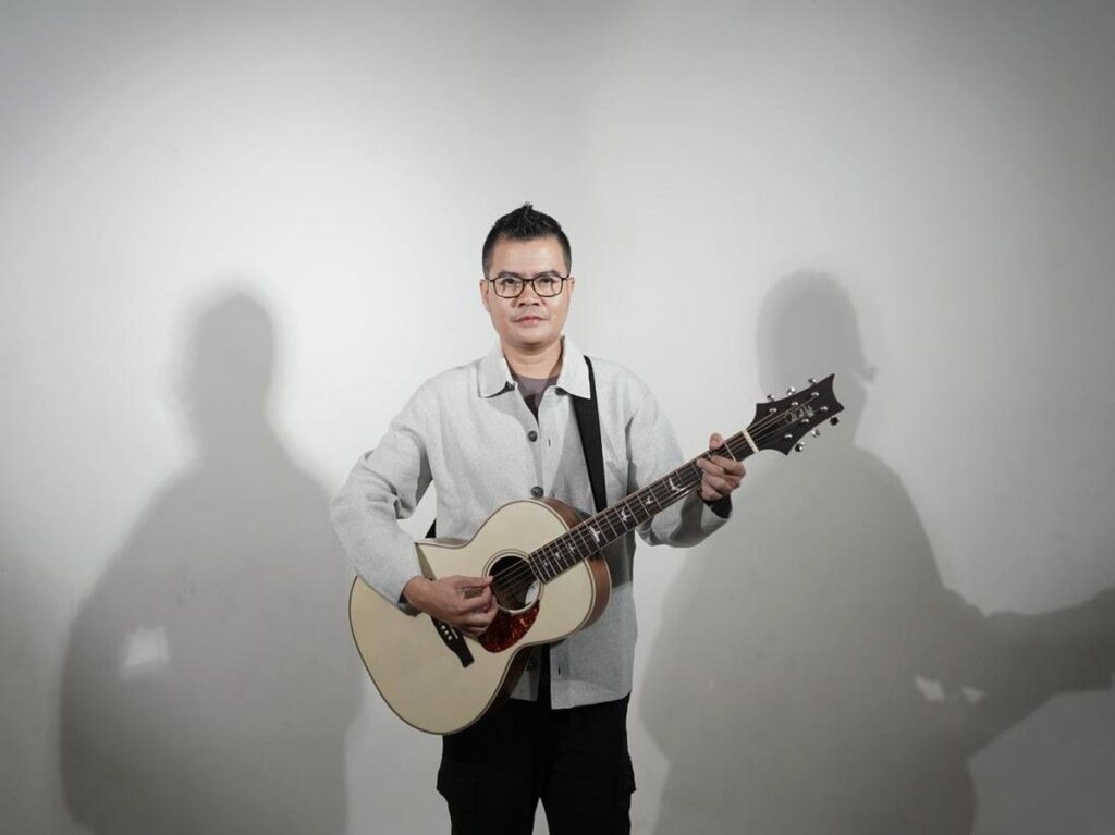 Martin Wiguna Merilis Lagu Baru Gila Karena Cinta