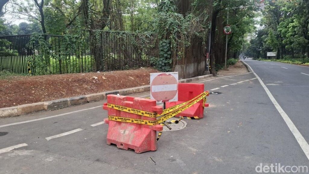 Tiga Pekerja Tewas di Dalam Gorong-Gorong Cipayung