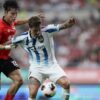 Kiper Gu Seong-yun Tahan Imbang Gangwon FC di Sangam