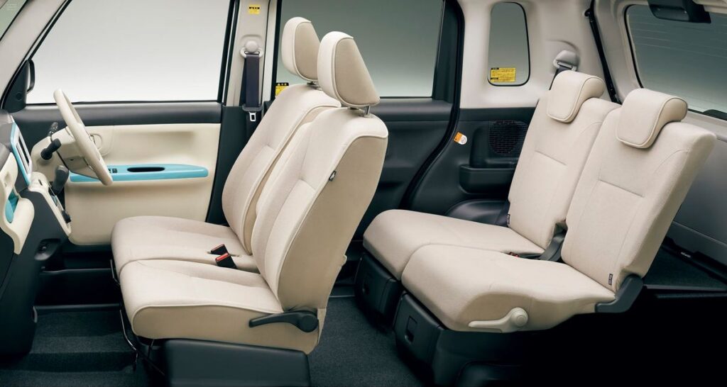 Daihatsu Xenia 1.3 X 2019 Jadi Pilihan MPV Keluarga dengan Harga Terjangkau