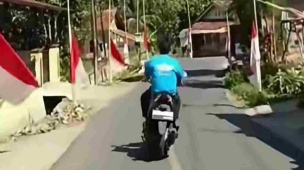 Polisi Klarifikasi Pemasangan Bendera Merah Putih di Tasikmalaya