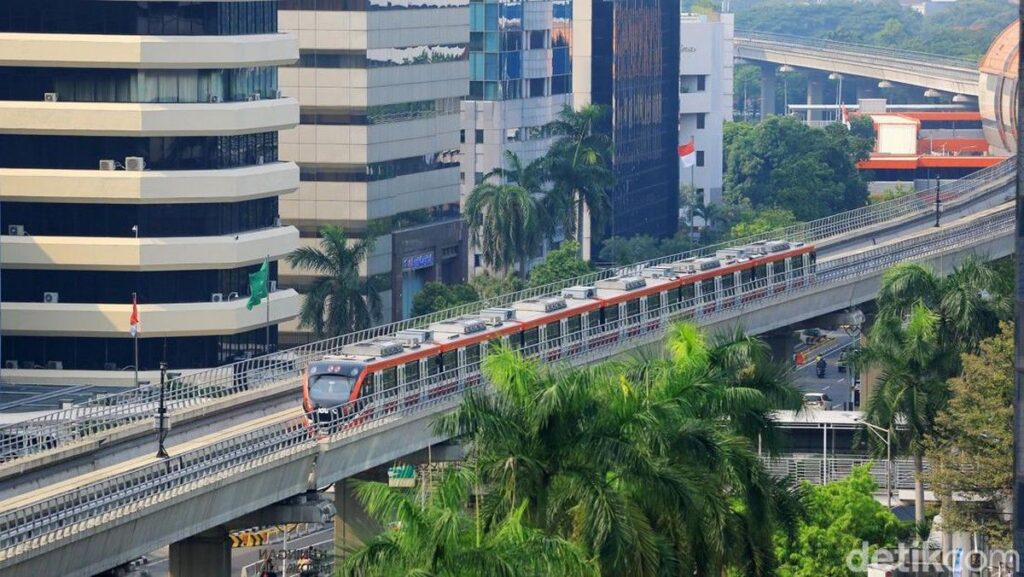 LRT Jakarta Rute Pegangsaan Dua-Manggarai Ditargetkan Beroperasi Agustus 2026