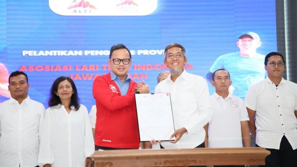 Bima Arya Lantik Pengurus ALTI Jawa Tengah di Semarang