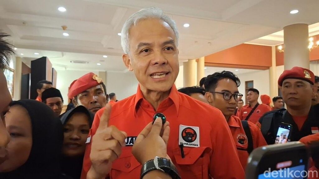 Ganjar Pranowo Hormati Pilihan Kaesang Maju Caleg Pileg 2029
