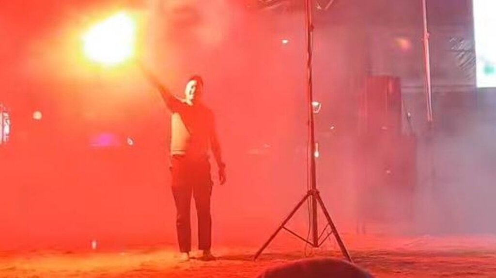 Ajudan Wali Kota Parepare Bentak Warga Usai Flare Kenai Penonton