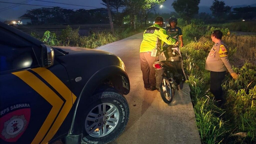 Polsek Klapanunggal Bubarkan Aksi Balap Liar di Bogor