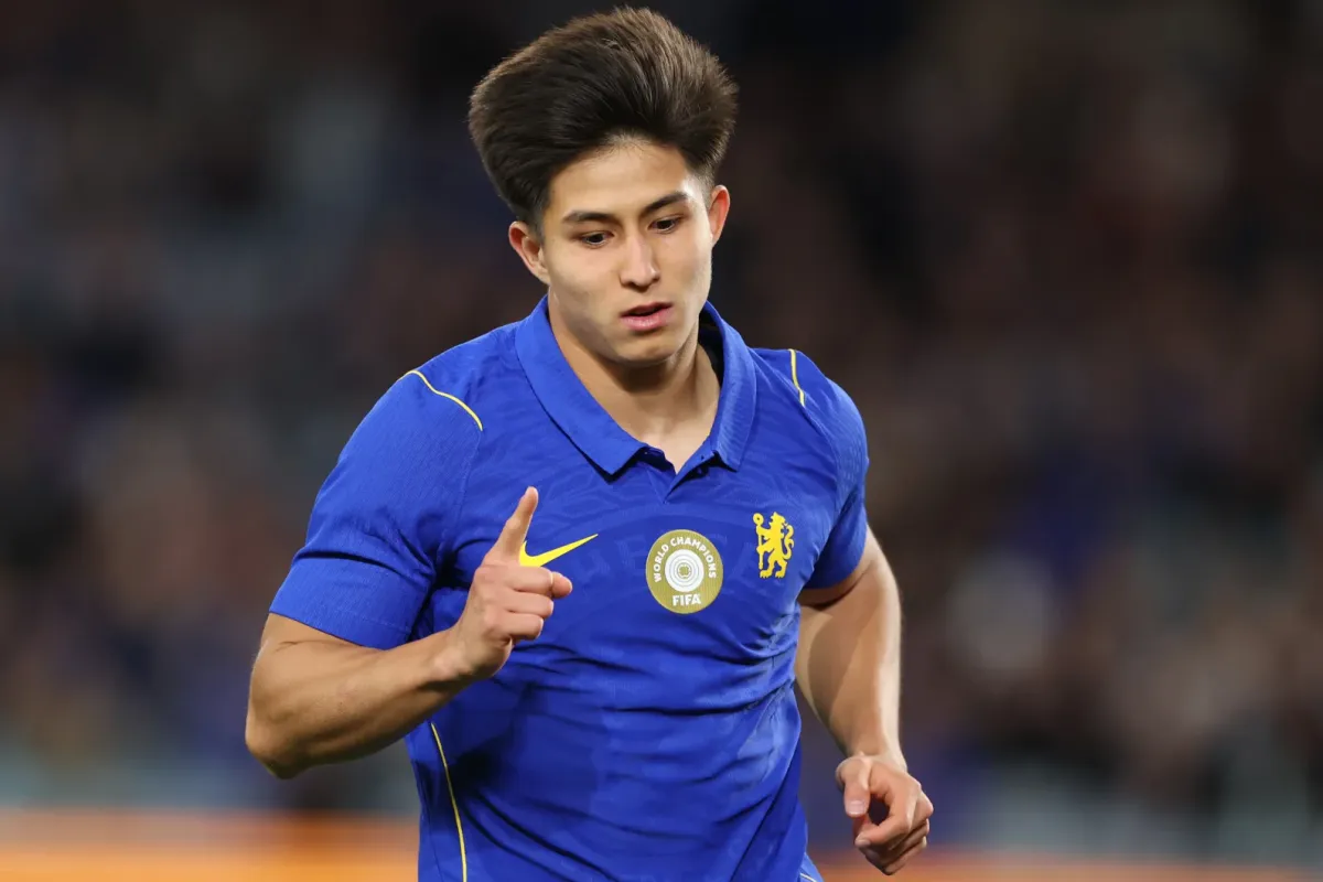 Dastan Satpayev Cetak Gol Debut Saat Chelsea Imbang Lawan Wanderers