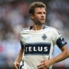 Kebakaran Hutan Tunda Laga Chicago Fire Kontra Vancouver Whitecaps