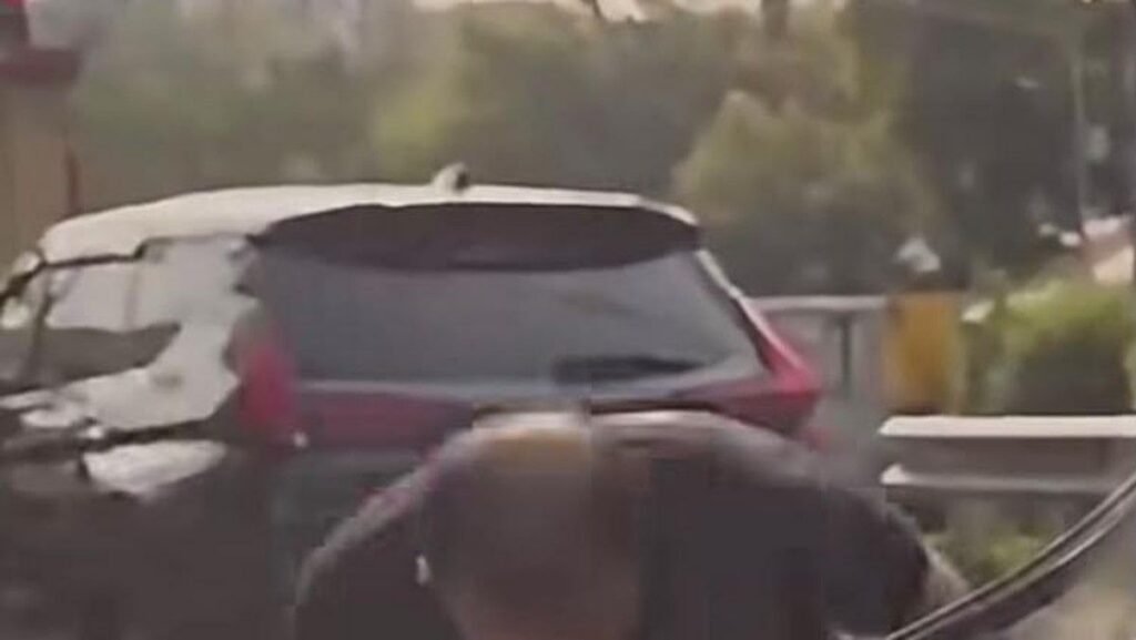 Polisi Tangkap Pria Perusak Spion MINI Cooper di Sunter