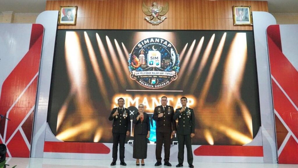 Polresta Sidoarjo Meluncurkan Layanan Perpanjangan SIM Malam Hari