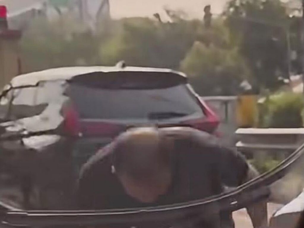 Polisi Tangkap Pengemudi Calya Perusak Mobil MINI Cooper di Sunter
